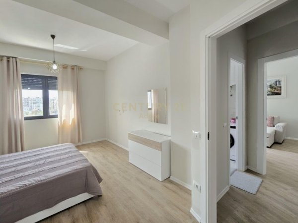 APARTAMENT 1+1+GARAZHD PER QIRA BULEVARDI I RI ASTIR