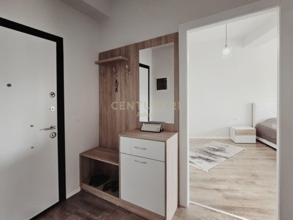 APARTAMENT 1+1+GARAZHD PER QIRA BULEVARDI I RI ASTIR