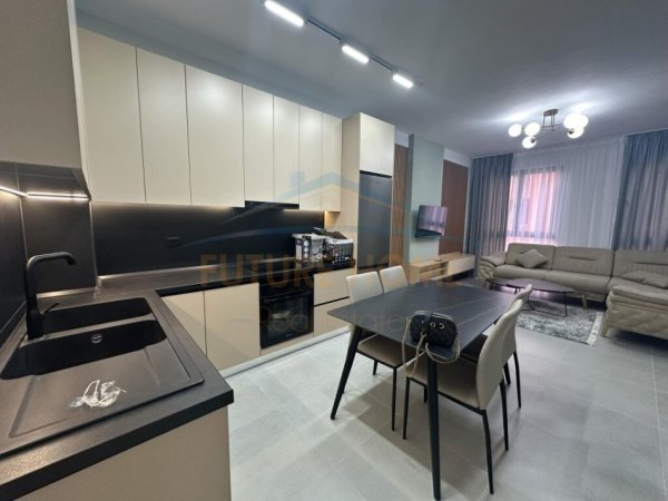 Qera ,Apartament 2+1 , Unaza e Re