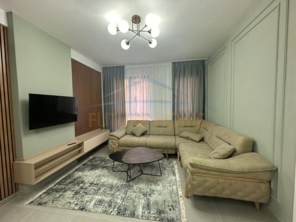 Qera ,Apartament 2+1 , Unaza e Re