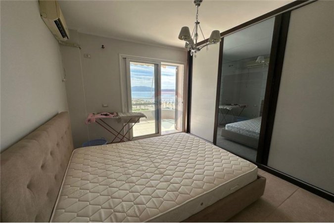 Shitet Apartament 2+1+2 Lungomare Vlore