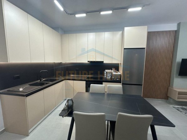 Qera, Apartament 2+1, Unaza e Re. UNA39546