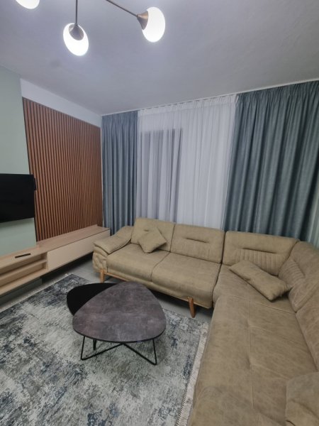 Apartament per qira Green city