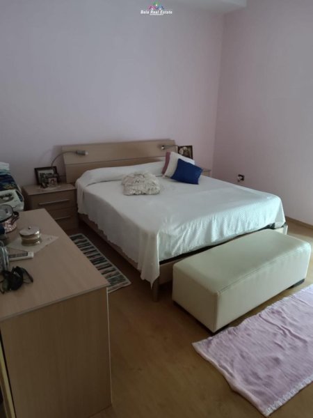 Kat Vile Me Qera 2+1 Tek 21 Dhjetori (ID BV22206) Tirane