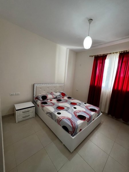 APARTAMENT 1+1 PER SHITJE TEK GJIRI LALZIT!