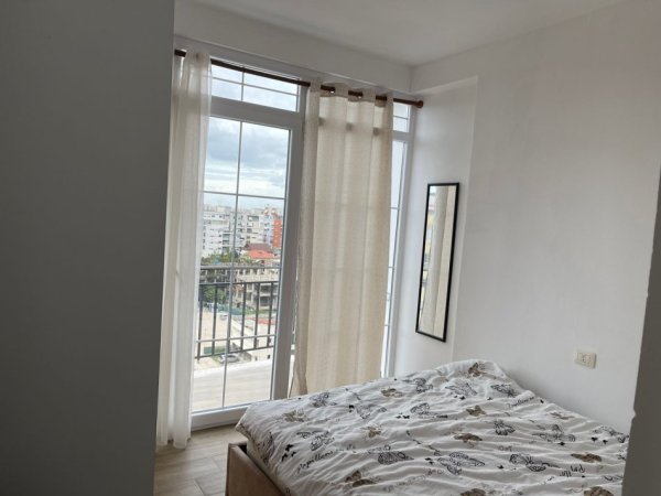 Jepet me qera Apartamenti 1+1 370 mije leke , Astir prane 2 Palmave.