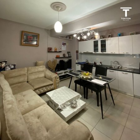 Apartament 1+1 ne shitje, Kompleksi Malajzian