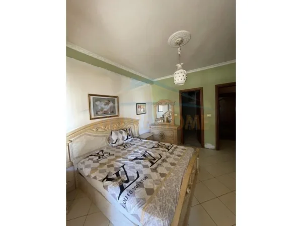 Qera, Apartament 2+1+2 ne Astir