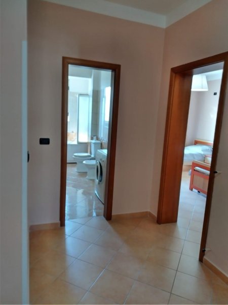 Vlore, Shitet Apartament 2+1, Rrug Kryesore Albano Romina.