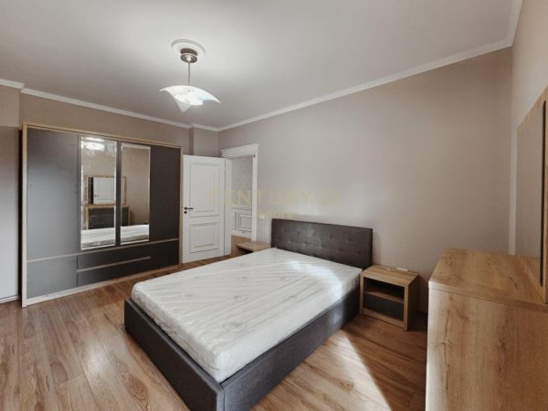 Apartament Per Qira Prane Ministrise se Jashtme.
 Tirana, Albania