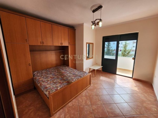 Apartament 2+1 me qira përballë Delijorgjit tek Ish Stacioni i Fundit i Tiranës së Re, Tiranë - 550€ | 90m²