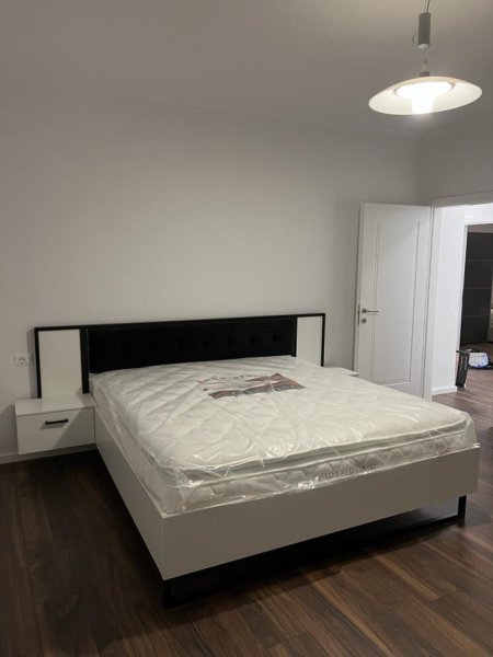 Apartament Me Qera 2+1 Tek Rruga E Durresit (ID B220761) Tirane