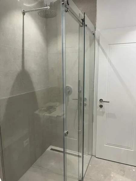 Apartament Me Qera 2+1 Tek Rruga E Durresit (ID B220761) Tirane