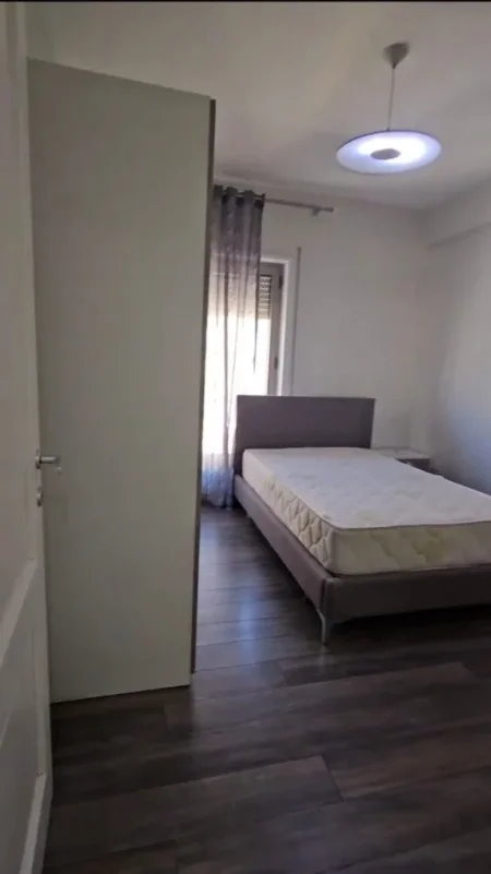 📢 Apartament 3+1 me Qera, te Kompleksi Delijorgji, sip.127 m2🔑