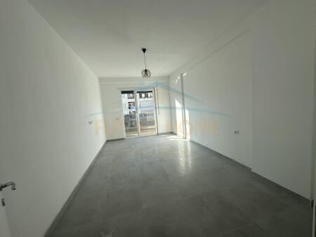 Qera, Apartament 1+1, Unaza e Re.UNA39578