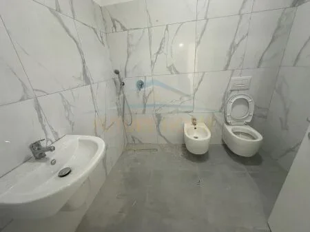 Qera, Apartament 1+1, Unaza e Re.UNA39578