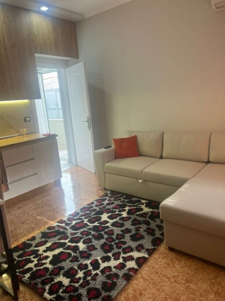 Jepet apartament 1+1 me qera ne Allias