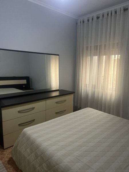 Jepet me qera apartament 1+1 ne Allias