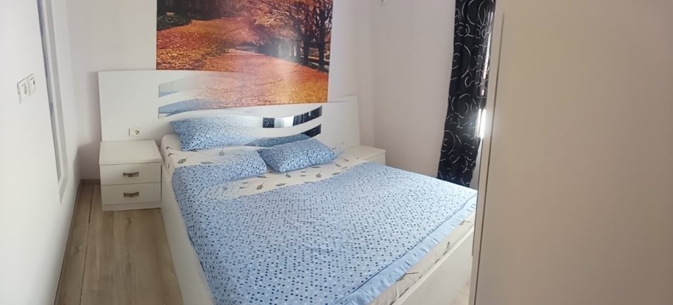 Jepet me qera Apartamenti 2+1 400 mije leke , Vasil Shanto , te ish europiani