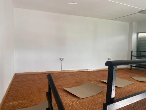 Zyre Me Qera Tek Rruga Ferit Xhajko (ID BZ2301) Tirane