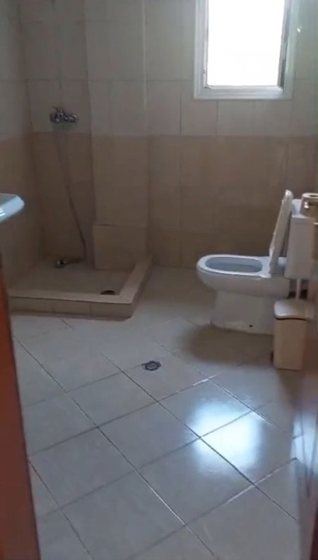 Jepet me qera Apartament  2+1 Selite