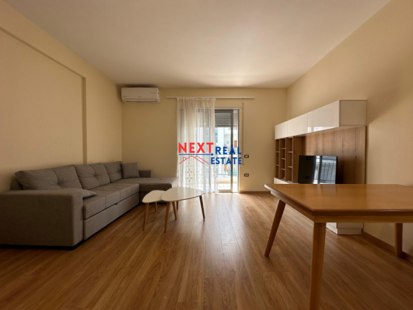 SHITET APARTAMENT 2+1 NE VLORE