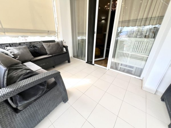 QIRA APARTAMENT 2+1+2 - KOPSHTI BOTANIK