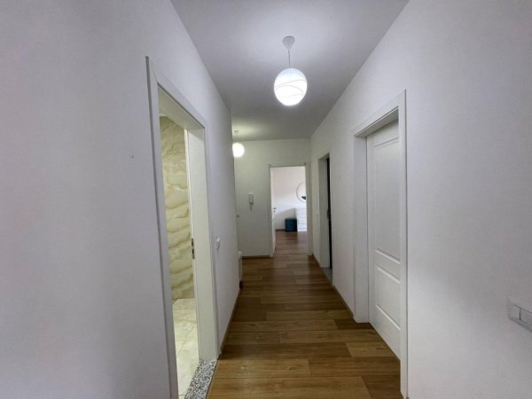 Tirane, jepet me qera apartament 2+1+2  450 Euro (ASTIR VILA L2)