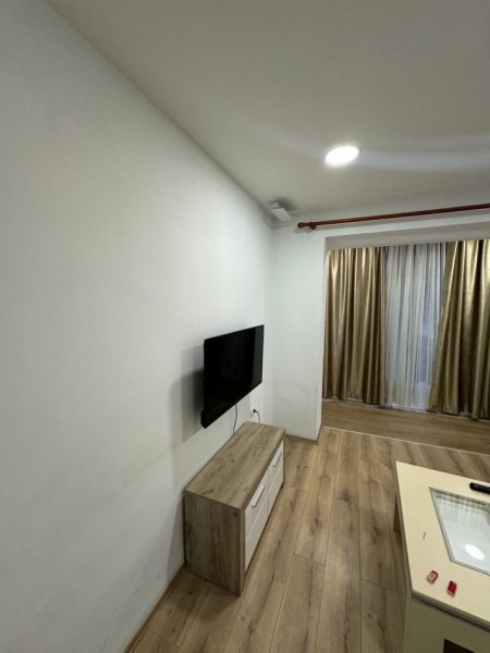 Jepet me qera apartamenti 1+1 350 euro , Brryl prane Bar Triss