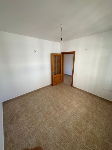 📢Apartament 4+1 ne Shitje ne Vasil Shanto, Sip:157 m²🔑