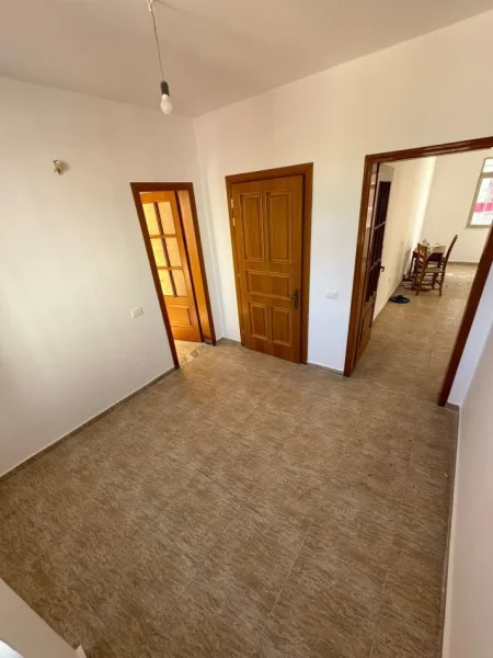 📢Apartament 4+1 ne Shitje ne Vasil Shanto, Sip:157 m²🔑