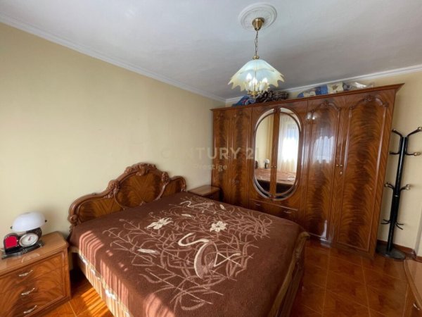 APARTAMENT 2+1 ME QIRA PRANE AMBASADES AMERIKANE, TIRANE! ,500euro