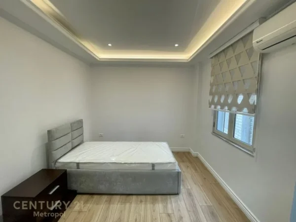 MYSLYM SHYR, APARTAMENT 2+1 PER QIRA! , 800euro