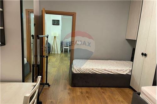 JEPET APARTAMENT 2+1 ME QIRA te Kodra e Diellit