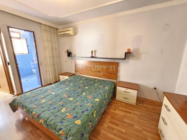 Shesim apartament 2+1 tek Rr. 'Margarita Tutulani'