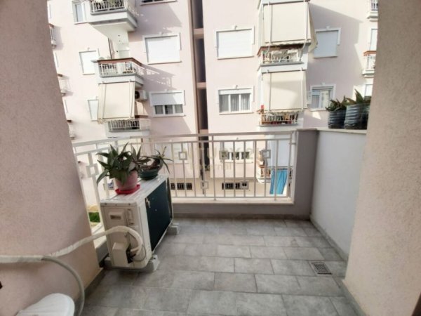 Apartament 1+1 Për Shitje në Fresk tek Rezidenca 'Platea'