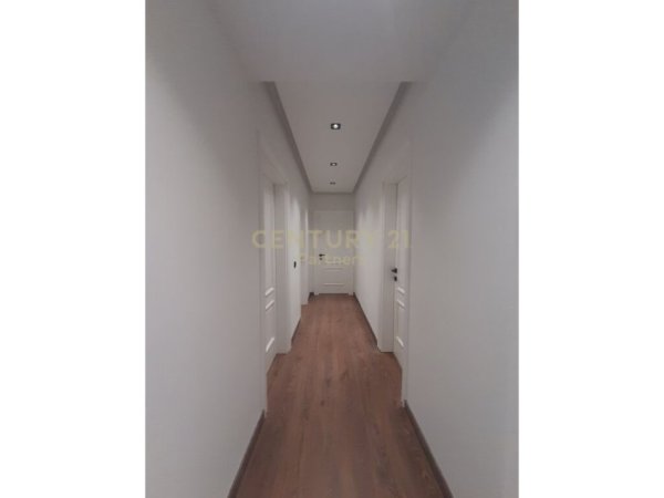 APARTAMENT MODERN 3+1+2 PER QIRA , RESIDENCA KODRA E DIELLIT 2!