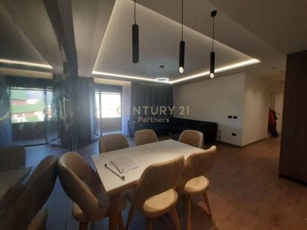 APARTAMENT MODERN 3+1+2 PER QIRA , RESIDENCA KODRA E DIELLIT 2!