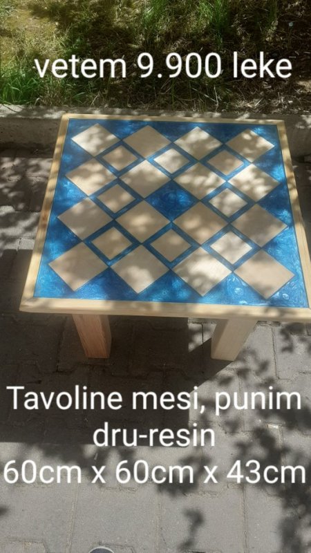 Tavolina punim dru-resin per zyra, sallone, lokale dhe restorante