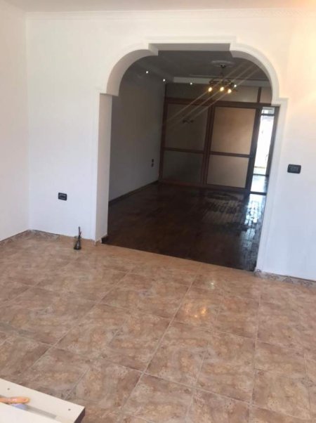 Tirane, jepet me qera apartament 2+1+BLK Kati 3, 105 m² 35.000 Leke (5 maji)