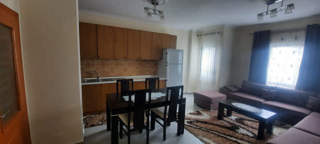 Tirane, jepet me qera apartament 2+1+BLK Kati 5, 105 m² 350 Euro (sokrat miho)