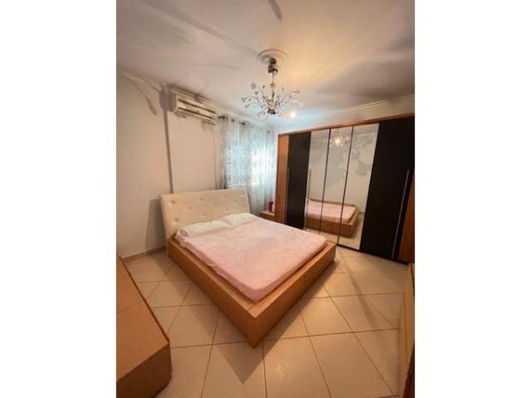 Tirane, jepet me qera apartament 2+1+BLK Kati 9, 120 m² 600 Euro (Zogut të Zi)