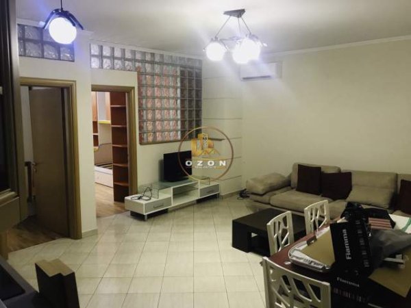Tirane, jepet me qera apartament 2+1+BLK Kati 2, 98 m² 420 Euro (21 Dhjetori)