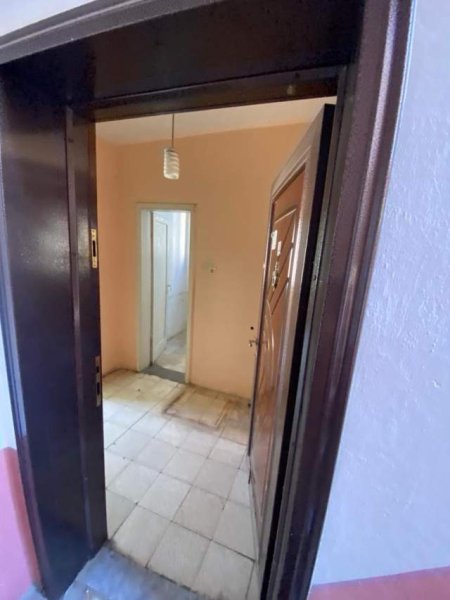 Tirane, shitet apartament 1+1+BLK Kati 2, 55 m² 75.000 Euro (durresit)