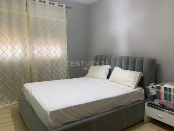 Tirane, jepet me qera apartament 1+1+A+BLK Kati 6, 94 m² 600 Euro (Myslym Shyri)