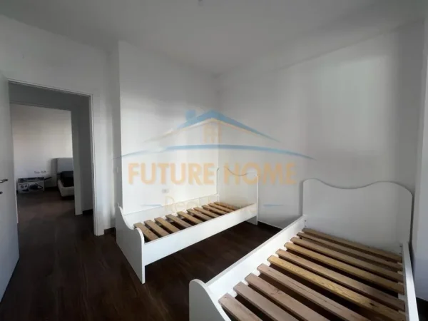 SHITET APARTAMENTI 3+1+2 ,OASIS RESIDENCE UNAZA E RE