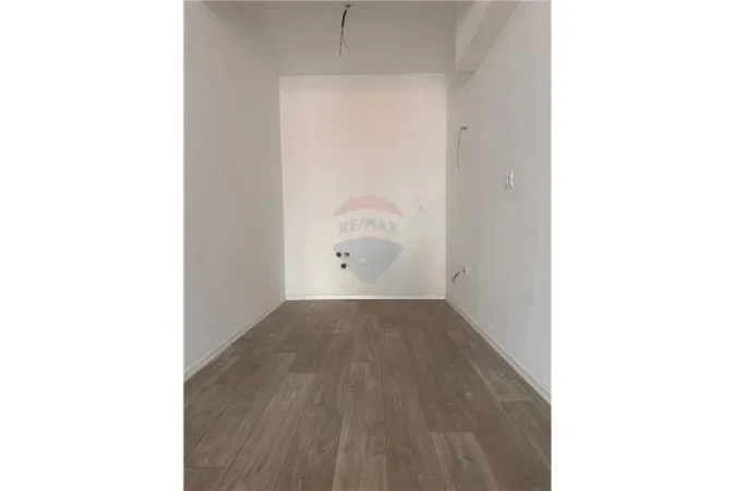 SHESIM APARTAMENT 2+1 RRUGA E KAVAJES!
