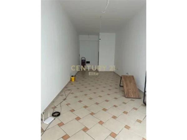 AMBIENT ME QIRA PRANE SHESHIT WILLSON!