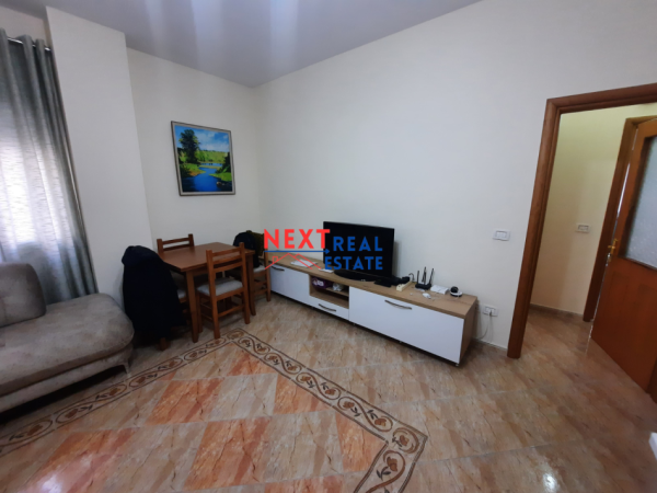 JEPET ME QERA AFATGJATE APARTAMENT 2+1 NE VLORE