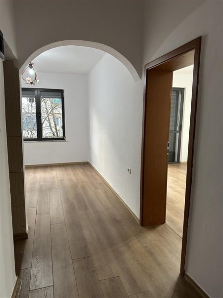 SHITET APARTAMENT 1+1 130000 EURO SHESHI WILLSON BLLOK